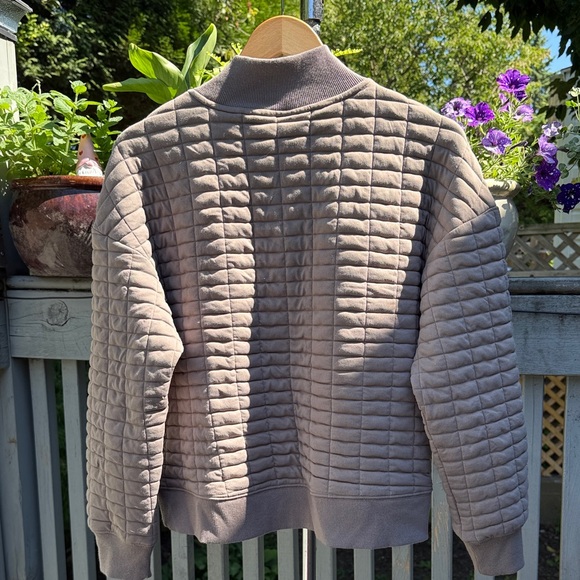 Taupe Quilted Henley Pullover - Picture 2 of 6